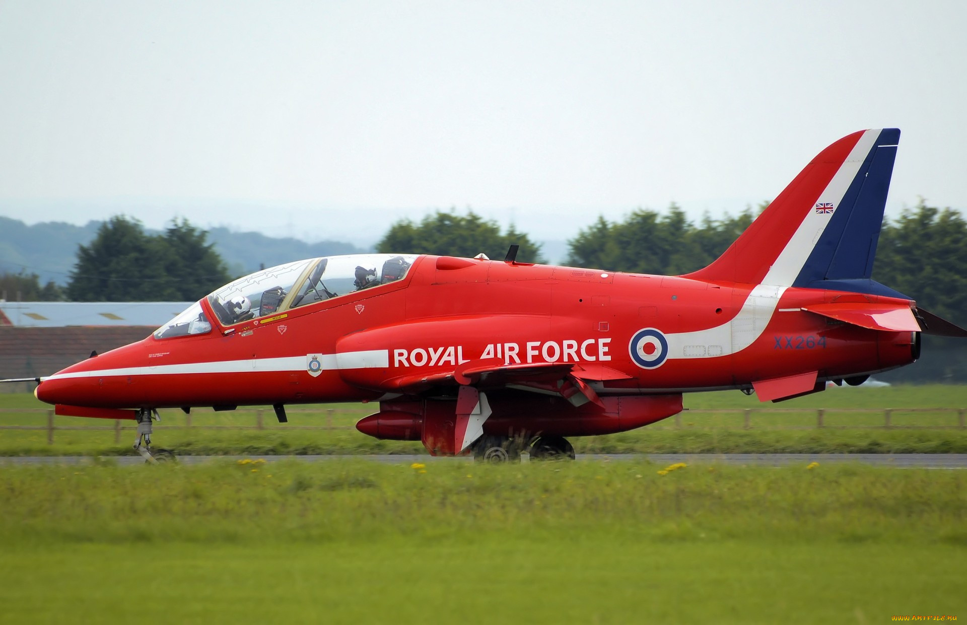 red, arrow, hawk, xx264, taxis, arp, , , , , , 